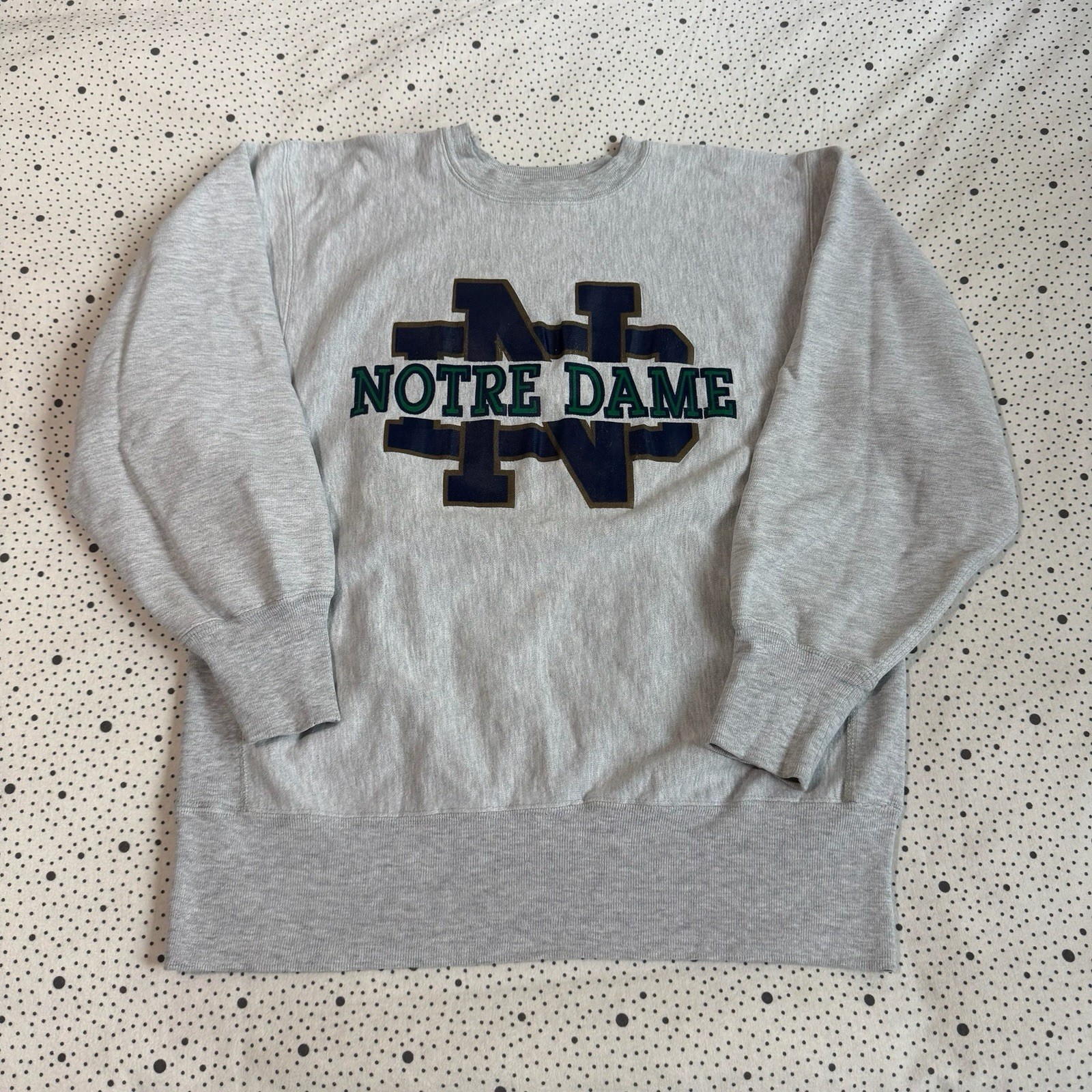Vintage 1990s Notre Dame Champion Reverse Weave Crewneck Men’s Large Gray Irish