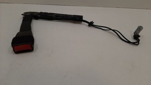 BMW 3 E90 E91 2007 Vorne rechts Gurtschloss vorne 9119542