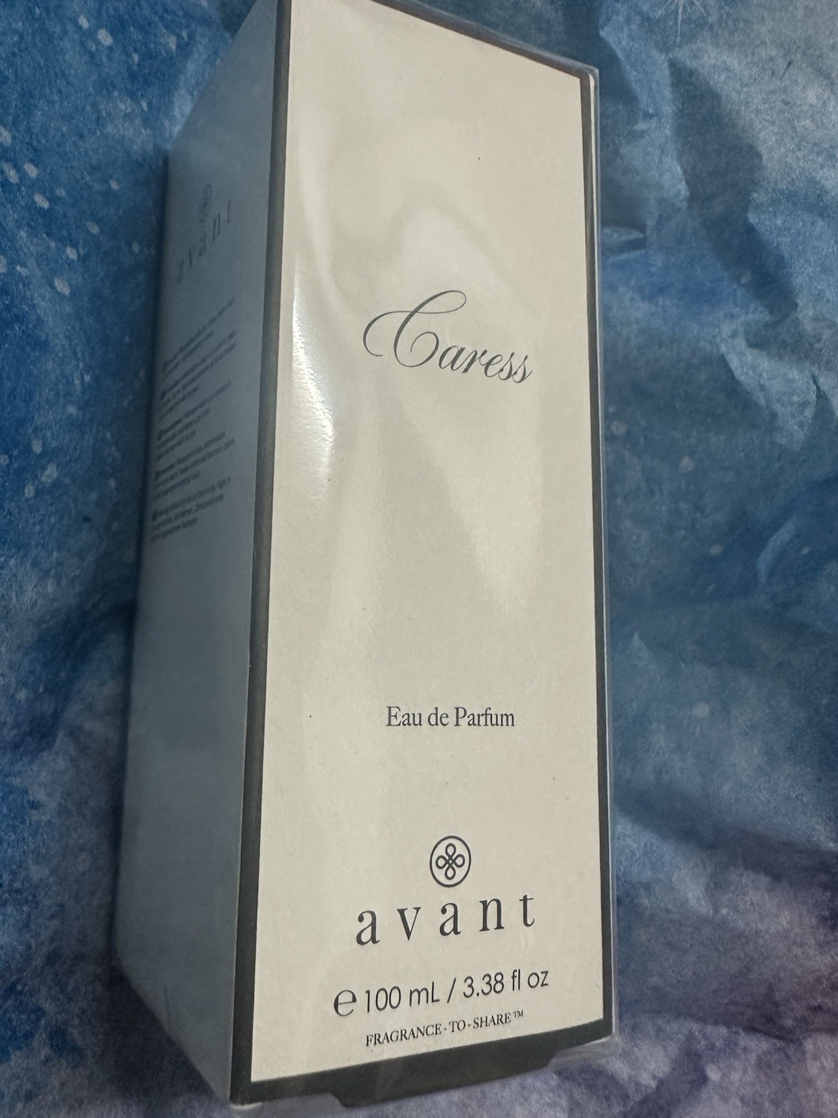 Eau de parfum Caresse Floral 100ml flacon de prestige neuf scellé d'origine