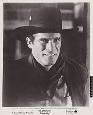 Foto de prensa 1966 actor Christopher George interpreta a Nelse McLeod en "El Dorado"