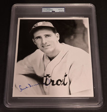HANK GREENBERG Signed 8x10 Photo-HALL OF FAME-DETROIT TIGERS-PSA 10 Auto