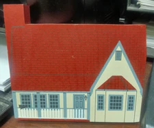 CATS MEOW BURTON LANCASTER HOUSE (Signed 1988, Retired) NEW