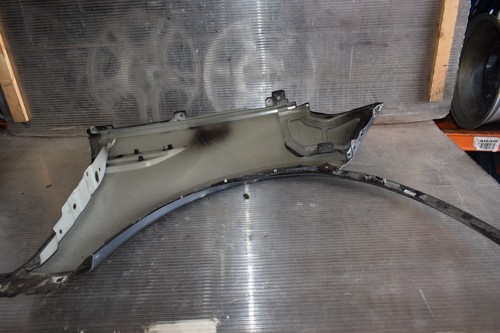 Discovery 5 L462 Left Hand Passenger Front Wing Santorini Black LR080200 - Picture 11 of 12