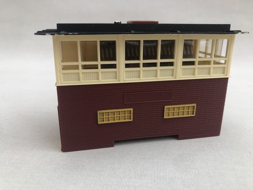 Triang R145 OO Gauge Modern Signal Box Brown No Chimmey GC Boxed - 第 2/16 張圖片