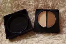 ESTEE LAUDER Two-in-One Eyeshadow Wet Dry Formula 01 LINEN Duo .05 / 1.5 g