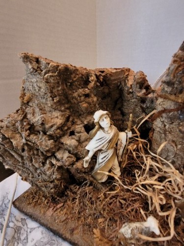 Wood Manger Nativity 12 Figures White W/Gold Holy Family Wise Men Lighted Italy - Picture 6 of 16
