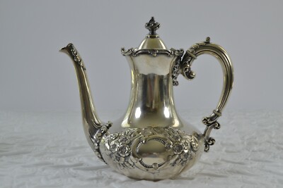 ANTIQUE WILCOX SILVER PLATE CO. QUADRUPLE REPOUSSE TEA & COFFEE