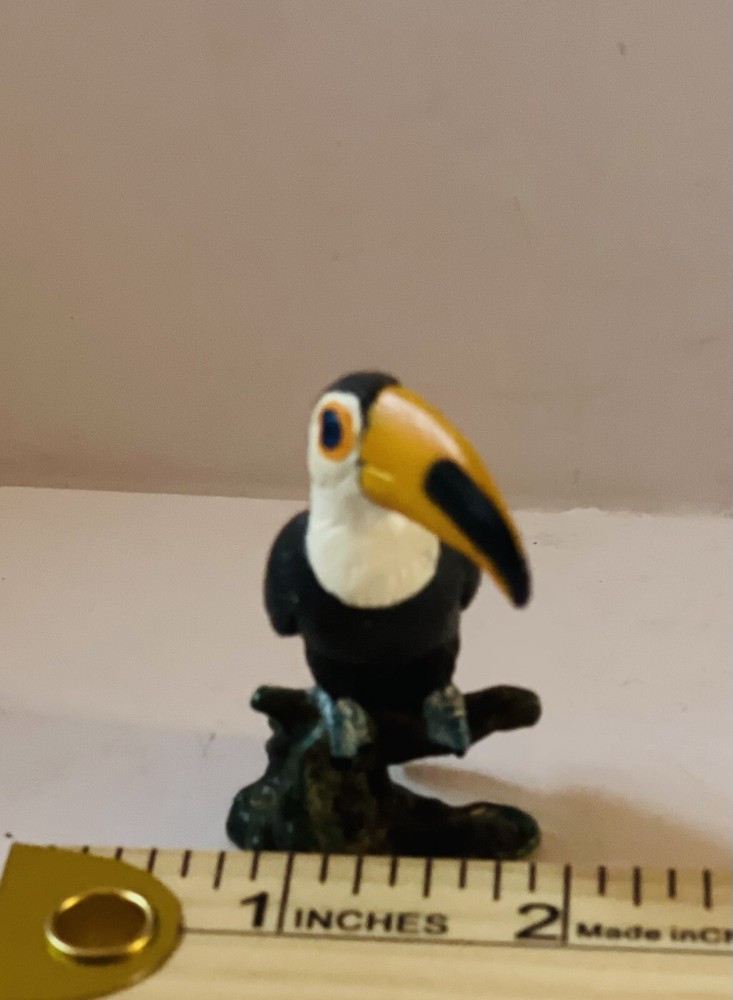 Schleich TOUCAN Animal Bird 14328 Figure 2003 Retired