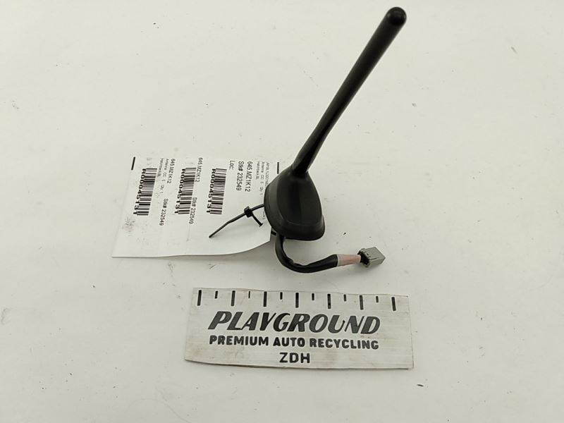 MAZDA MAZDASPEED 3 HATCHBACK Rear Roof Mounted Radio Antenna Fits 10 11