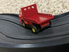 AURORA THUNDERJET DUMP TRUCK ROLLBACK BED Tjet T-JET Mack Int'l VIBRATOR CHERRY