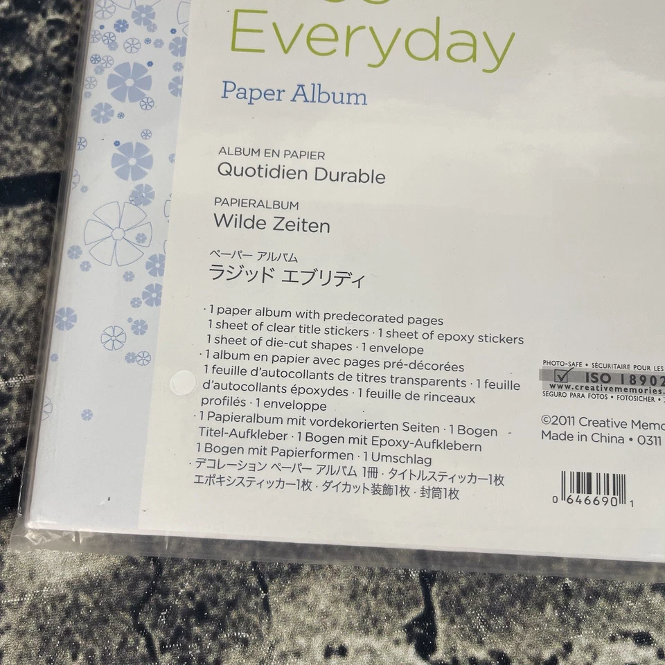 Kit de álbum de papel grabable diario resistente Creative Memories 2011 predecorado Foto 3 de 4