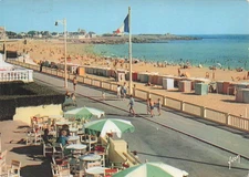 56 QUIBERON LA PLAGE VERS LA POINTE DE BER ER VIL