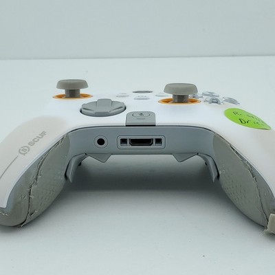 Scuf SG504-01 Instinct Pro Wireless Controller White For Xbox