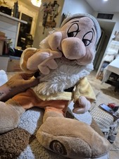 Bashful 17" Plush Disney store exclusive Snowhite