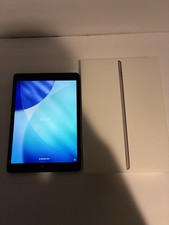Apple iPad 9th Gen 64GB Space Gray Excellent Condition  Box