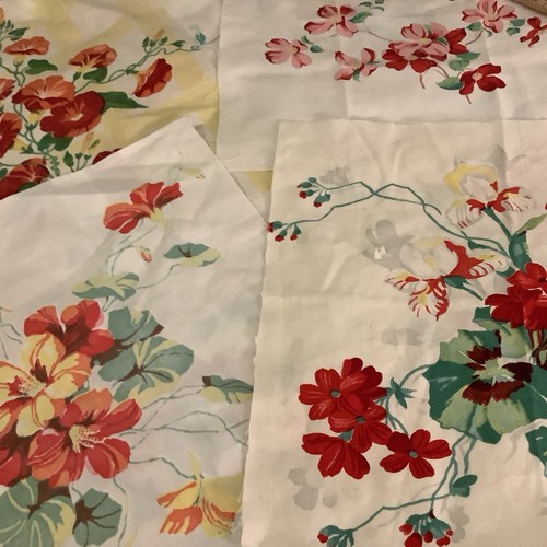 VINTAGE WILENDUR  LOT 4 FLORAL CRAFT SQUARES