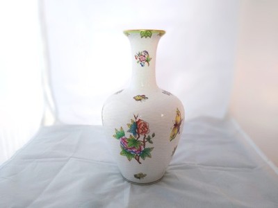 Herend Victoria #7186/VBO Vase porcellain hand painted 28cm