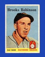 1958 Topps Set-Break #307 Brooks Robinson VG-VGEX (crease) *GMCARDS*