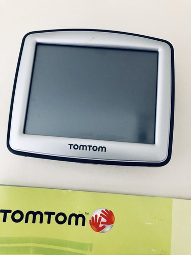 TomTom ONE 130S Portable Car GPS Set in Box Text-to-Speech US/Canada Map 130 - Picture 8 of 12