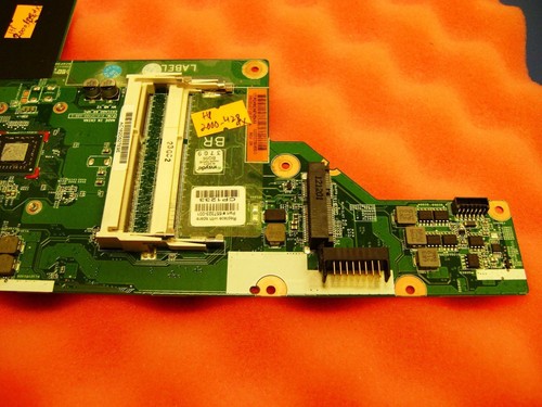 HP 2000-428dx * 657323-001 * Laptop Motherboard (Dead-AS IS) - Picture 3 of 10