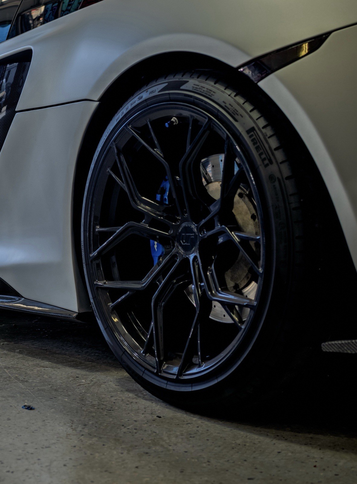Vivid Racing wheels - 19/20 - McLaren Fitment - Power Coated Black