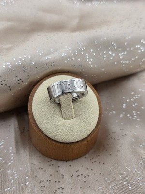 Vintage Dolce & Gabbana D&G LOVE Ring Discontinued Luxury Elegant