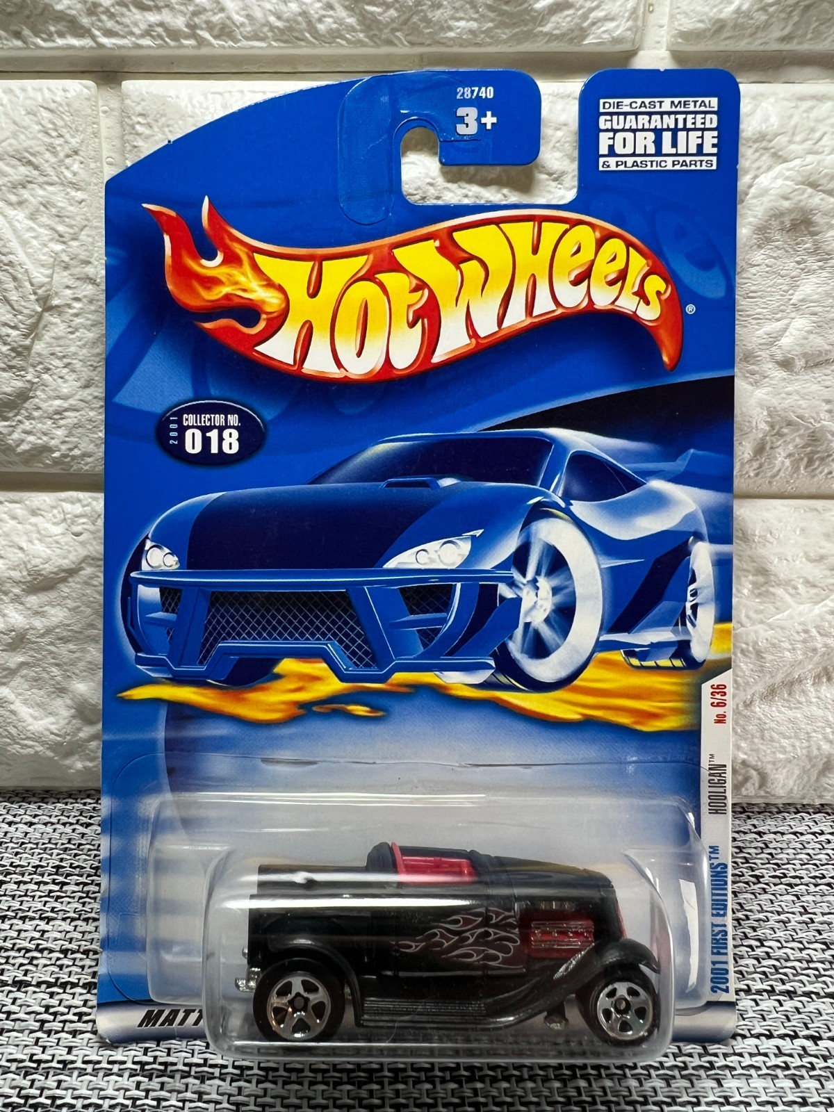 Hot Wheels 2001 First Editions Hooligan No. 6/36 Collector No. 018 Black