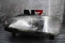 Feu avant (phare) Peugeot P4