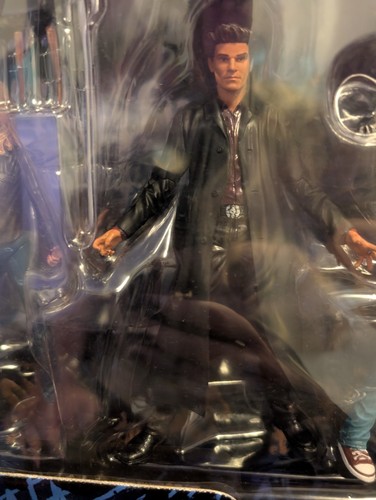 Buffy the Vampire Slayer 4 Figure Box Set 1999 Moore Collectibles – Unopened - Picture 3 of 12