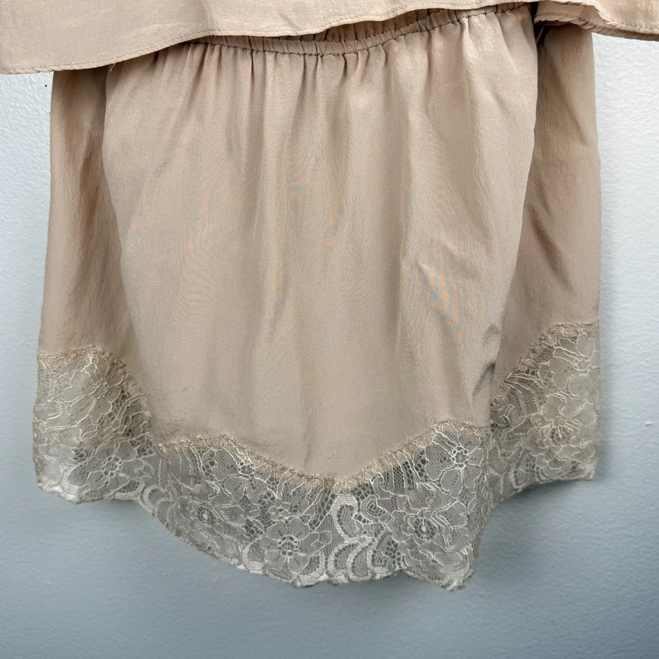 Camiseta sin mangas Central Park West para mujer talla XS camisola de seda beige con encaje dos niveles Foto 3 de 4