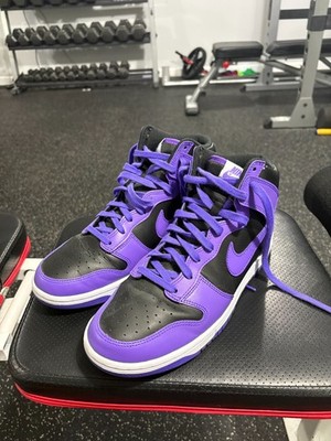 Nike Dunks Black/Purple size 10
