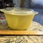 Pyrex Yellow Oval Glass Casserole Dish w/ Clear Lid 1 Qt 9x7 470-C Vintage
