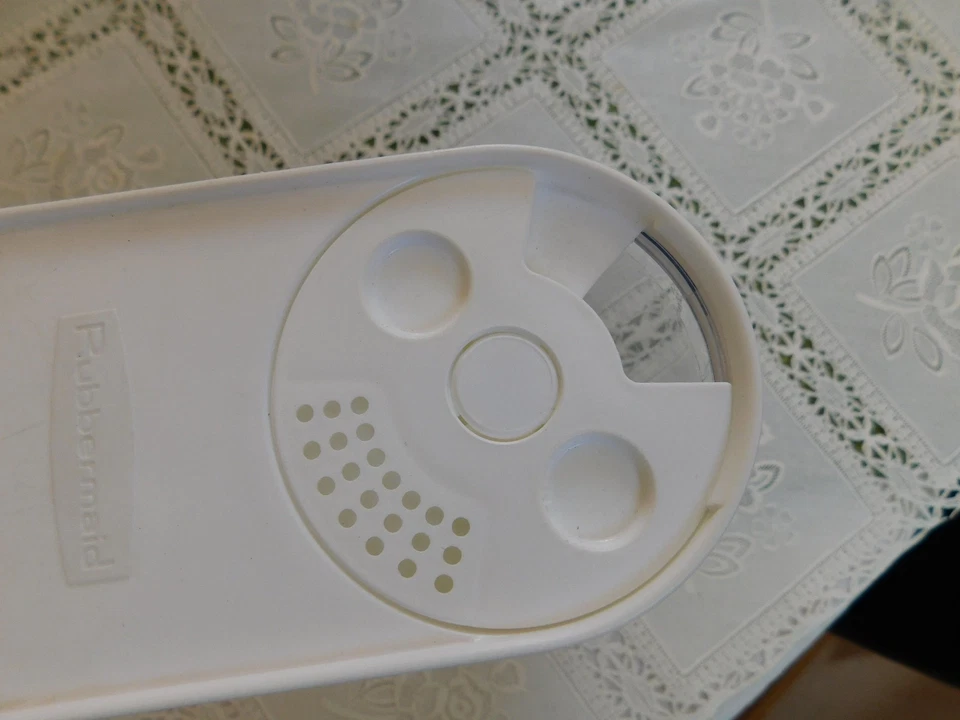 Vorratsdosen Rubbermaid 4 Stück aus Plastik - Bild 4 von 4