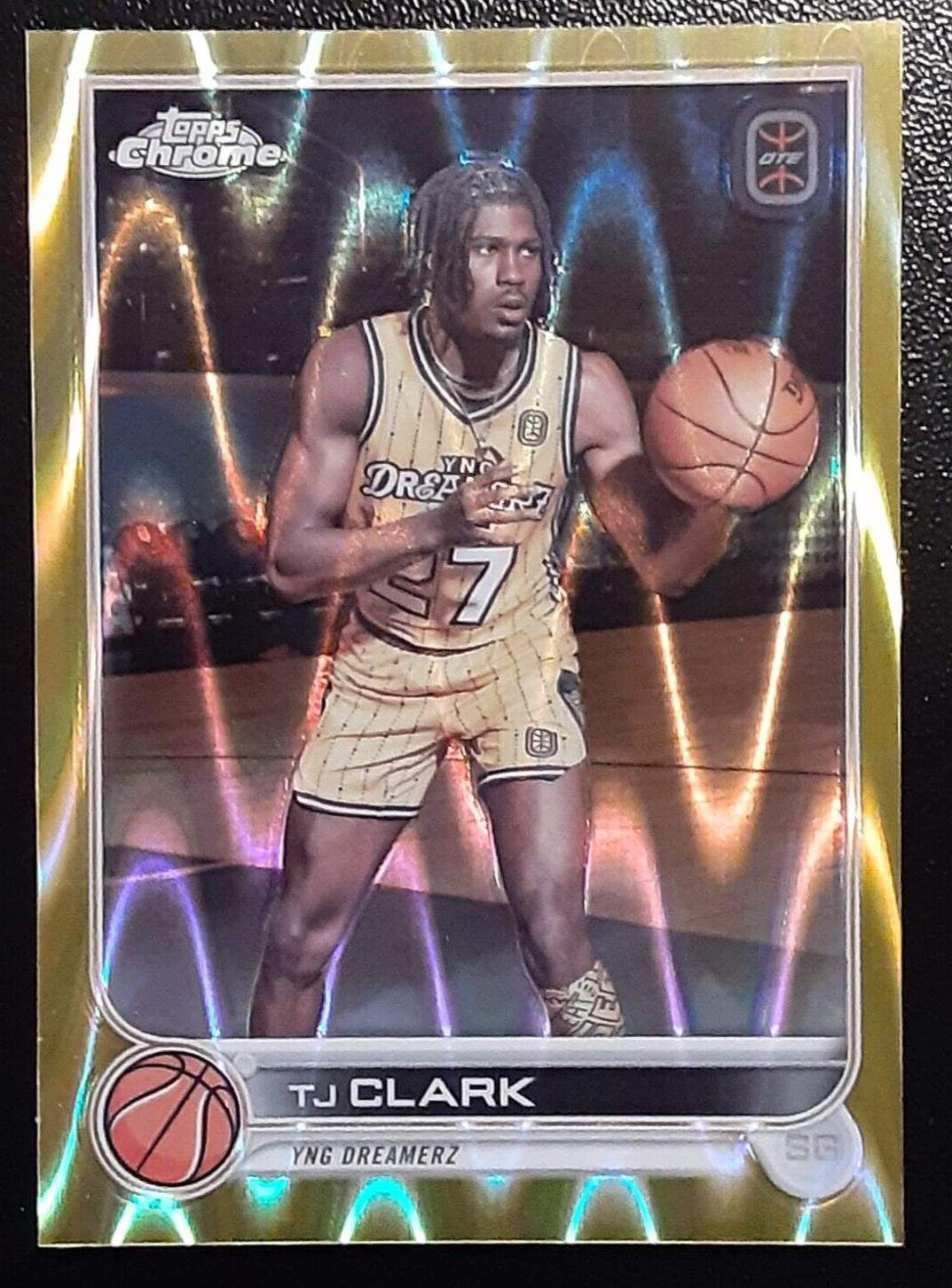2022-23 Topps Overtime Elite Chrome Gold Raywave Refractor /50 #90 TJ Clark