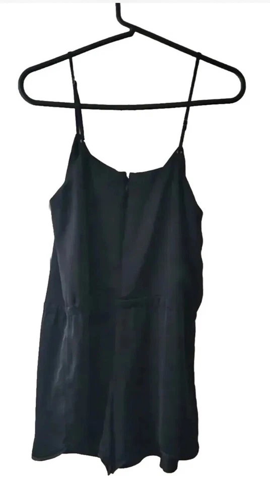 Guess 女式黑色连身裤蕾丝装饰细肩带无袖 S 码 — 第 2/4 张图片