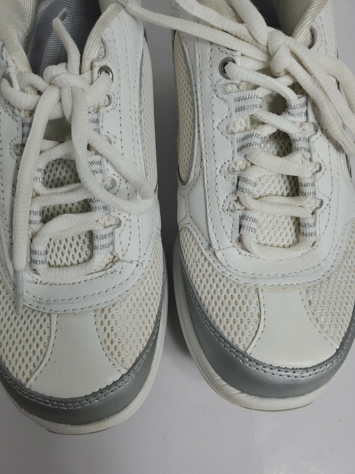 Step n Tone By La Gear woman White lace up Gyms Shoes 6.5M
