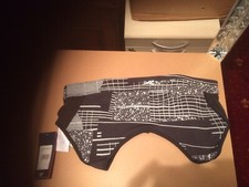 Image of Reebok Hero Medium Impact Deconstructed Racer Bra XL Black 33.00 new item 1