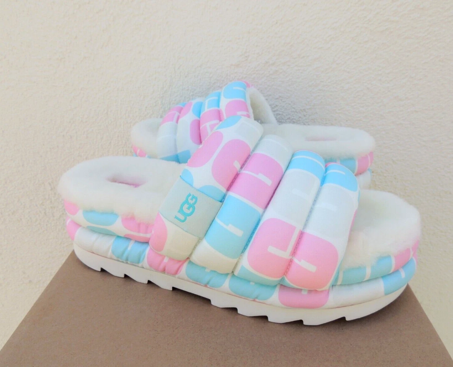 SANDALI UGG ALL GENDER PRIDE LOGO MAXI SLIDE PLATFORM DONNA US 9 EUR 40 ~NUOVI