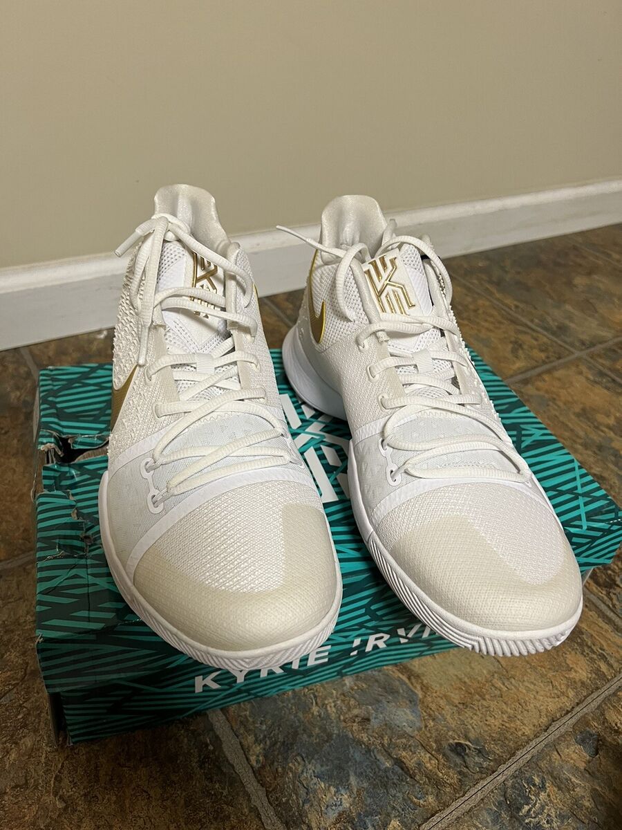 Nike Kyrie III 3 Finals Gold white gold 852395-902 Mens Size Nike Kyrie III 3 Finals Gold white gold 852395-902 Mens Size