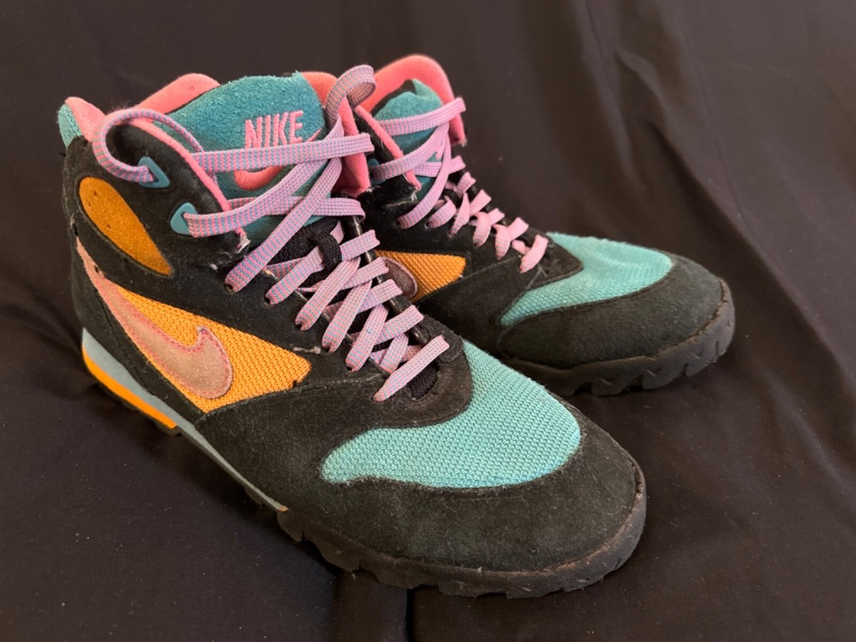 90s OLD NIKE Caldera カルデラ　スニーカー　ブーツ Vtg 90s Nike Caldera Plus Hiking Boots Womens Sz 7.5 Camp