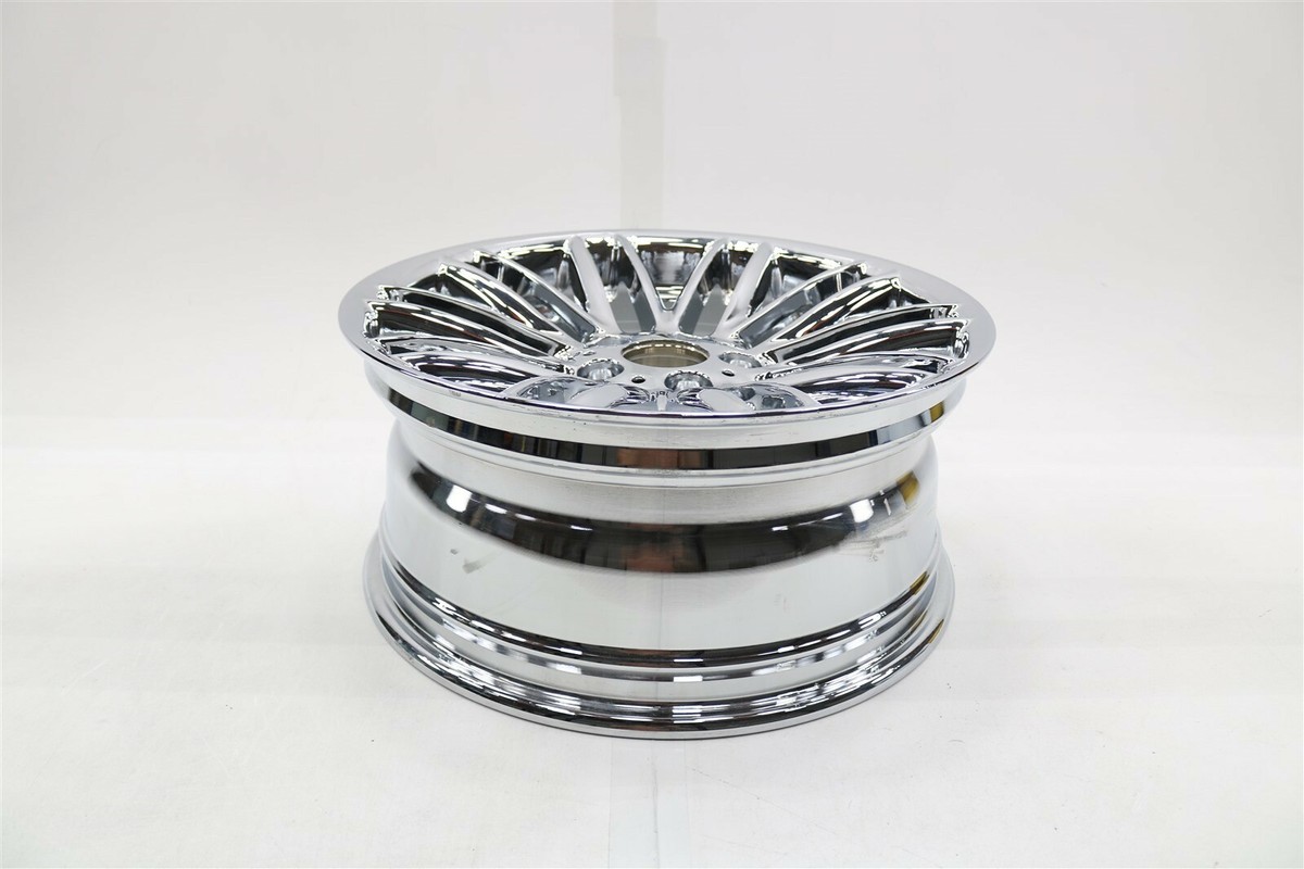 NEW OEM BMW BBS 18