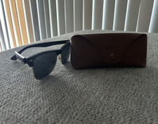 Ray-Ban Clubmaster Sunglasses Black Frame Bla...