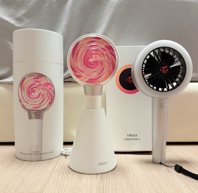 TWICE Official Light Stick CANDY BONG Fanlight VER 1 & 2 for Concert Cheering