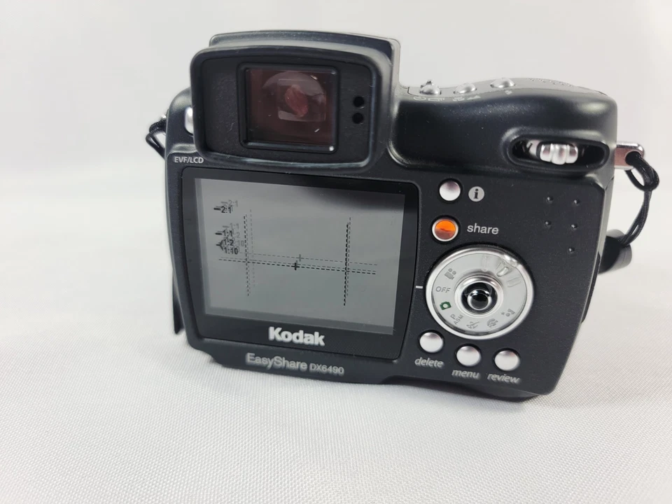Kodak EasyShare DX6490 4MP Digital Camera with 10x Optical Zoom (No Charger) - Image 3 of 4