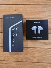 NIB Samsung Galaxy S26 Ultra White 512GB Factory Unlocked + White Buds3 Pro