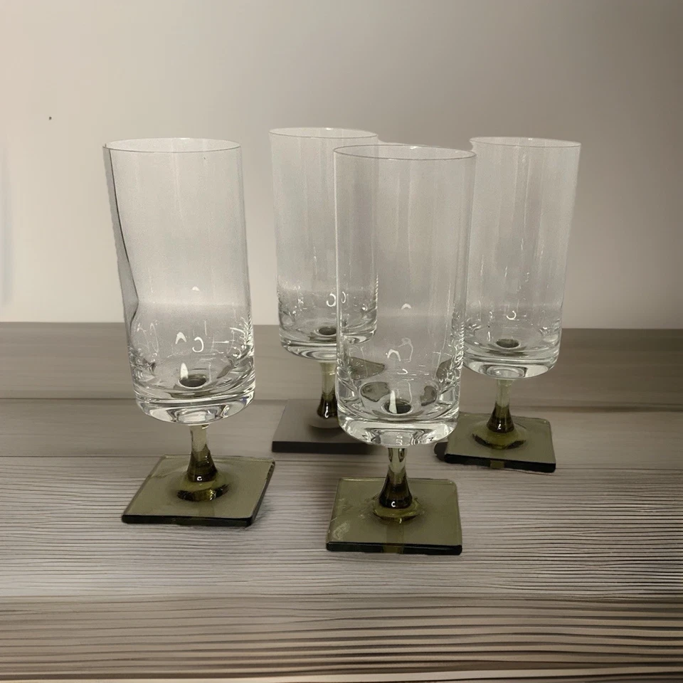 *ROSENTHAL BERLIN CHAMPAGNE WINE GLASSES SMOKED GLASS VINTAGE DESIGN 15CM - Image 3 of 3