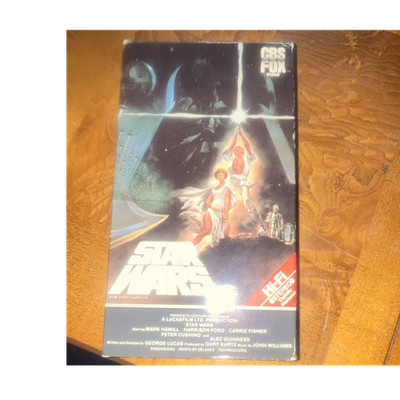 Star Wars VHS CBS/Fox Video Hi-Fi Stereo NTSC Sci-Fi PG 1977 English CC