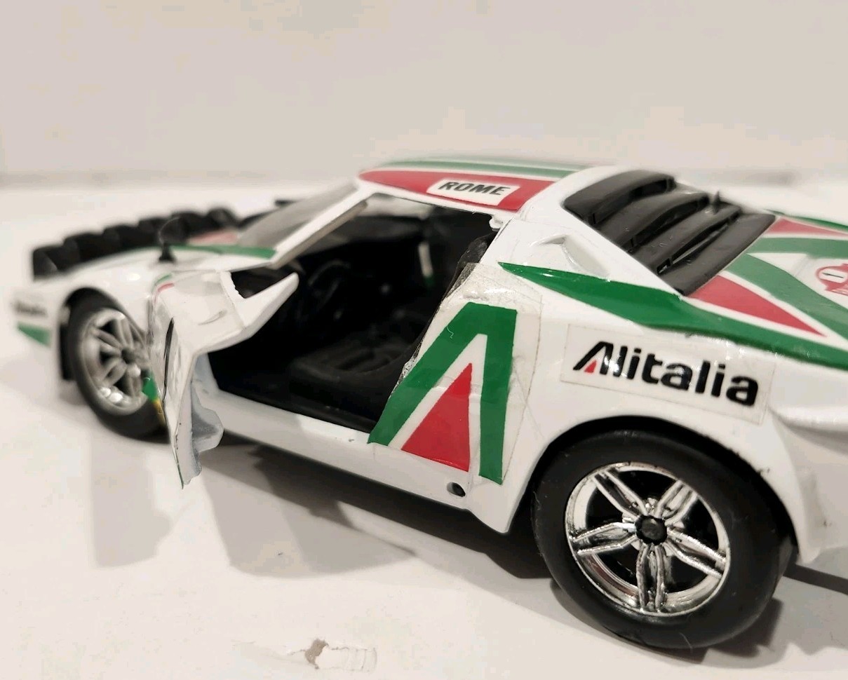 Lancia Stratos Rally  Monte Carlo 1977  Alitalia Number 1 1/43 Die Cast Model