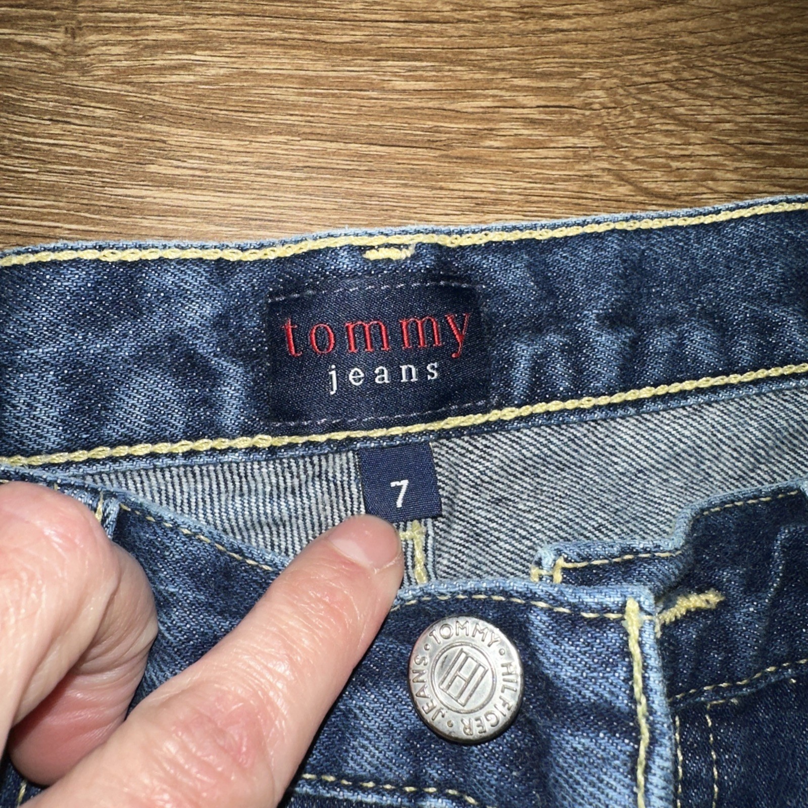 Tommy Hilfiger Women’s Size 7 Big Flag Patch Denim Classic Jeans Vintage thumbnail 4