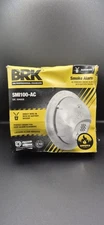 NEW DAMAGE BOX BRK SMI100-AC SMOKE ALARM AC HARDWIRE BATTERY BACK-UP